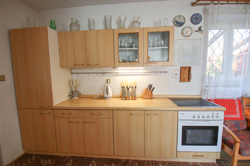 kuchyňská linka - Prodej domu 98 m², Ratibořské Hory