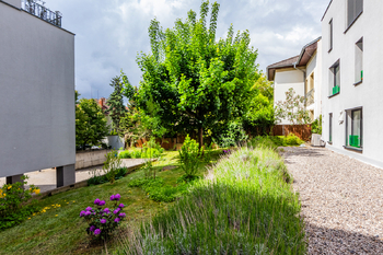 Prodej bytu 2+kk v osobním vlastnictví 47 m², Praha 6 - Břevnov