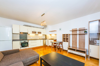 Prodej bytu 2+kk v osobním vlastnictví 47 m², Praha 6 - Břevnov