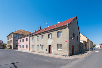 Prodej nájemního domu 200 m², Údlice