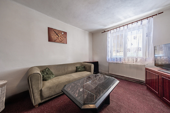 Prodej nájemního domu 200 m², Údlice