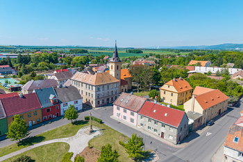 Prodej nájemního domu 200 m², Údlice