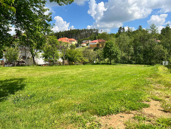 Prodej pozemku 876 m², Bobrová