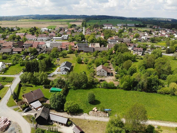 Prodej pozemku 876 m², Bobrová