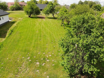 Prodej pozemku 876 m², Bobrová