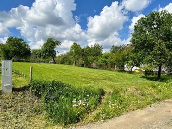 Prodej pozemku 876 m², Bobrová