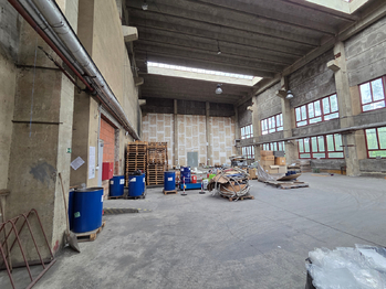 Prodej výrobních prostor 2250 m², Roudnice nad Labem