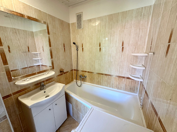 Pronájem bytu 2+1 v osobním vlastnictví 52 m², Vsetín