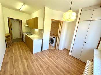 Pronájem bytu 2+1 v osobním vlastnictví 52 m², Vsetín