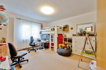 Prodej domu 163 m², Chýně