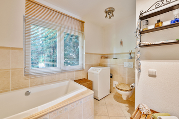 Prodej domu 163 m², Chýně