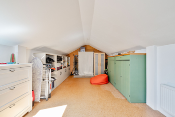 Prodej domu 163 m², Chýně