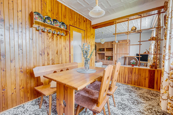 Prodej domu 161 m², Kolinec