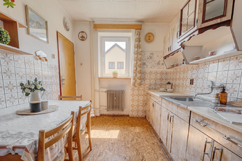Prodej domu 161 m², Kolinec