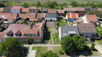 Prodej pozemku 3583 m², Viničné Šumice
