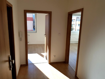Prodej bytu 2+kk v osobním vlastnictví 40 m², Jince