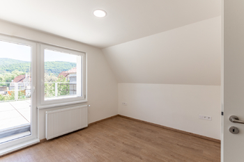 Prodej bytu 3+kk v osobním vlastnictví 98 m², Řevnice
