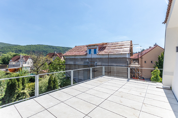 Prodej bytu 3+kk v osobním vlastnictví 98 m², Řevnice