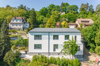 Prodej bytu 3+kk v osobním vlastnictví 82 m², Lety