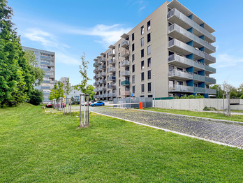 Prodej bytu 1+kk v osobním vlastnictví 31 m², Praha 4 - Háje