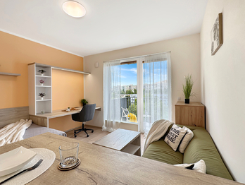 Prodej bytu 1+kk v osobním vlastnictví 31 m², Praha 4 - Háje
