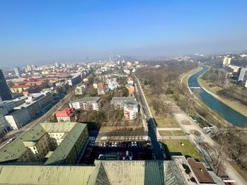 Pohled z radniční věže - Pronájem bytu 4+kk v osobním vlastnictví 191 m², Ostrava