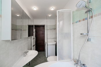 Prodej bytu 4+1 v osobním vlastnictví 123 m², Karlovy Vary