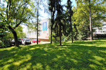 Pronájem kancelářských prostor 19 m², Praha 8 - Kobylisy