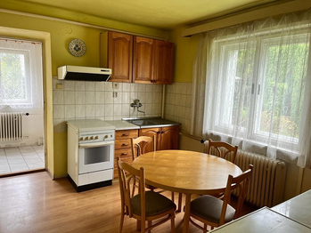 Prodej domu 137 m², Střeň