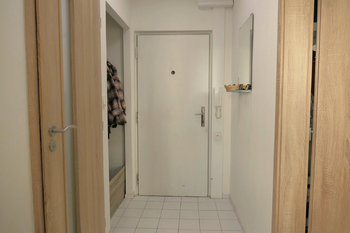 Pronájem bytu 1+1 v osobním vlastnictví 35 m², Hradec Králové