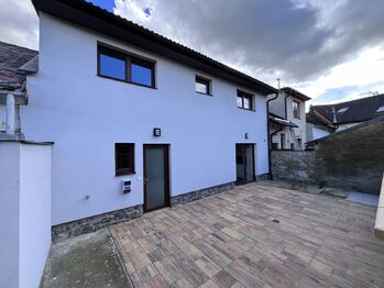 Pronájem domu 160 m², Pelhřimov