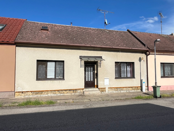 Pohled na RD - Prodej domu 98 m², Libáň