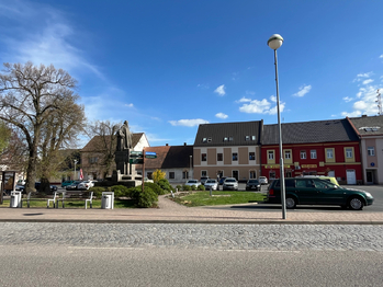 Náměstí Svobody - Prodej domu 98 m², Libáň