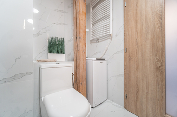 Pronájem bytu 3+kk v družstevním vlastnictví 50 m², Praha 8 - Libeň