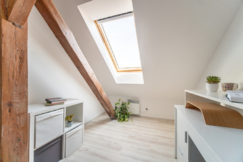 Pronájem bytu 3+kk v družstevním vlastnictví 50 m², Praha 8 - Libeň