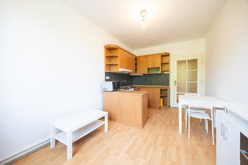 Pronájem bytu 2+kk v osobním vlastnictví 40 m², Praha 10 - Strašnice