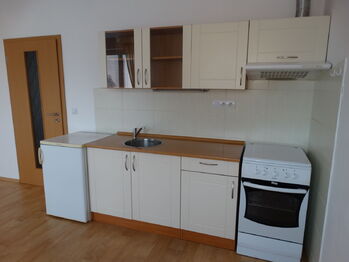 Pronájem bytu 1+kk v osobním vlastnictví 33 m², Pardubice
