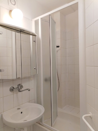 Pronájem bytu 1+kk v osobním vlastnictví 44 m², Praha 1 - Nové Město