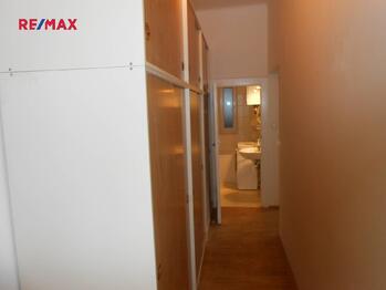 Pronájem bytu 1+1 v osobním vlastnictví 55 m², Brno