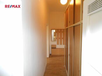 Pronájem bytu 1+1 v osobním vlastnictví 55 m², Brno