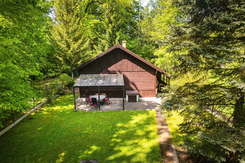 VENKOVNÍ POSEZENÍ - Prodej chaty / chalupy 73 m², Břehov