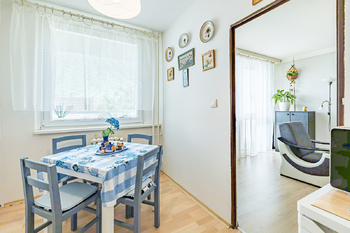 Prodej bytu 3+1 v osobním vlastnictví 70 m², Praha 8 - Kobylisy