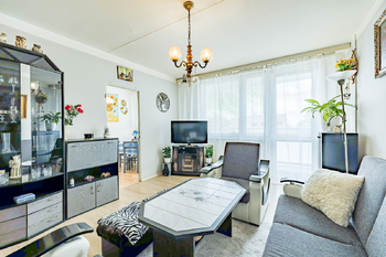 Prodej bytu 3+1 v osobním vlastnictví 70 m², Praha 8 - Kobylisy