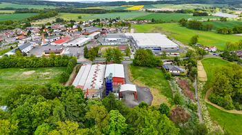 Prodej skladovacích prostor 2500 m², Bor