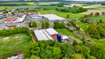 Prodej skladovacích prostor 2500 m², Bor