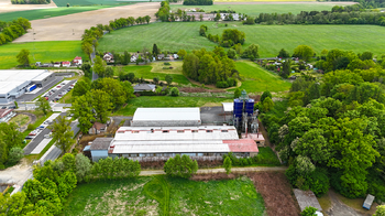 Prodej skladovacích prostor 2500 m², Bor