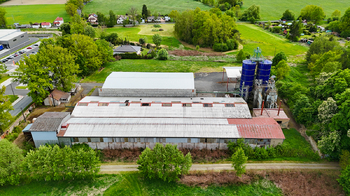 Prodej skladovacích prostor 2500 m², Bor