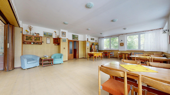 Penzion - Prodej ubytovacího zařízení 820 m², Varvažov