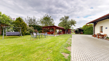 Penzion - Prodej ubytovacího zařízení 820 m², Varvažov