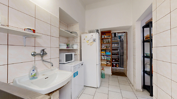 Penzion - Prodej ubytovacího zařízení 820 m², Varvažov